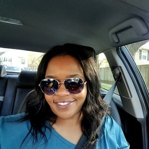 Meet your Posher, Dwala